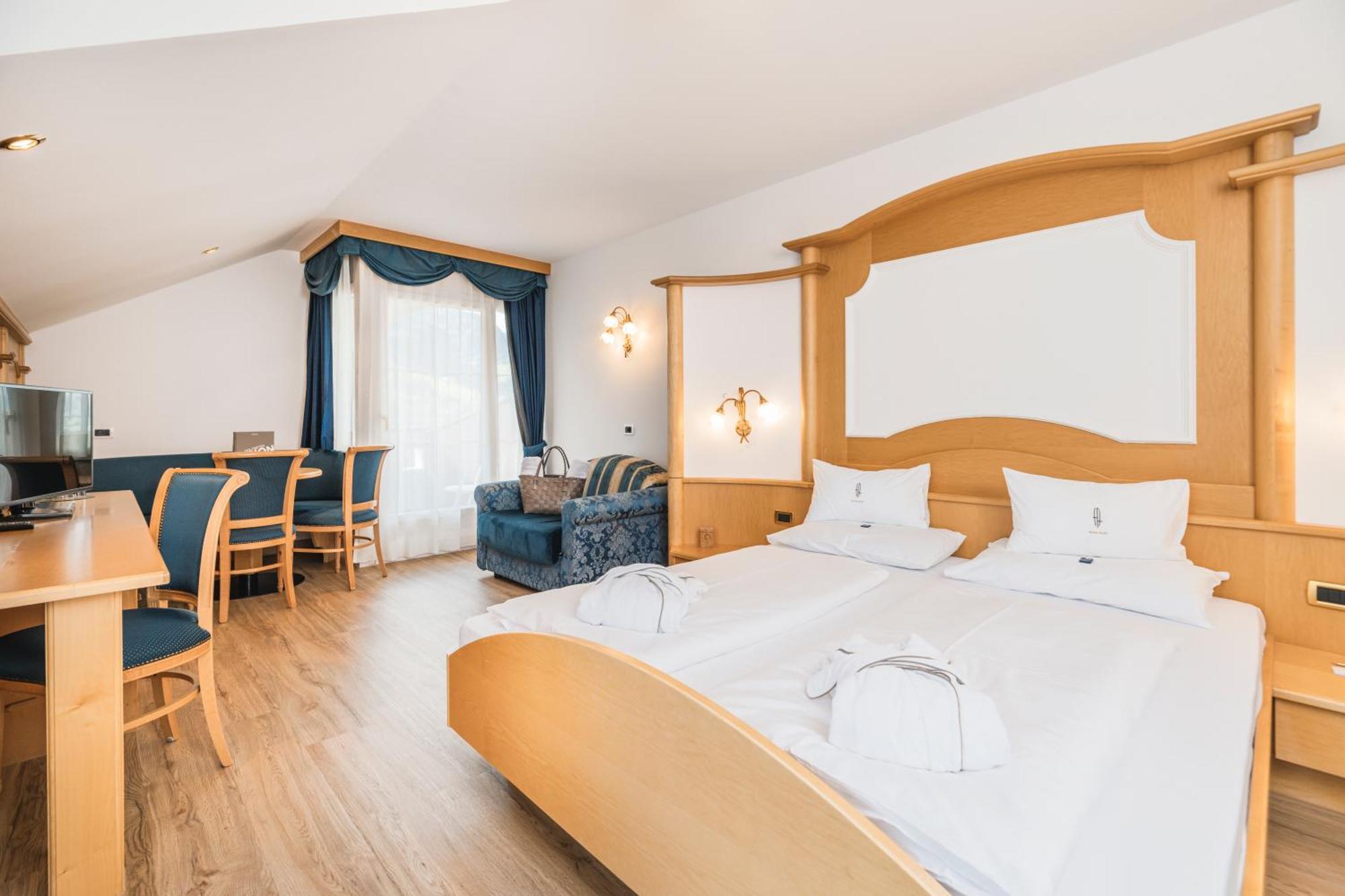 Alpenheim Charming & Spa Hotel โอติเซ ภายนอก รูปภาพ