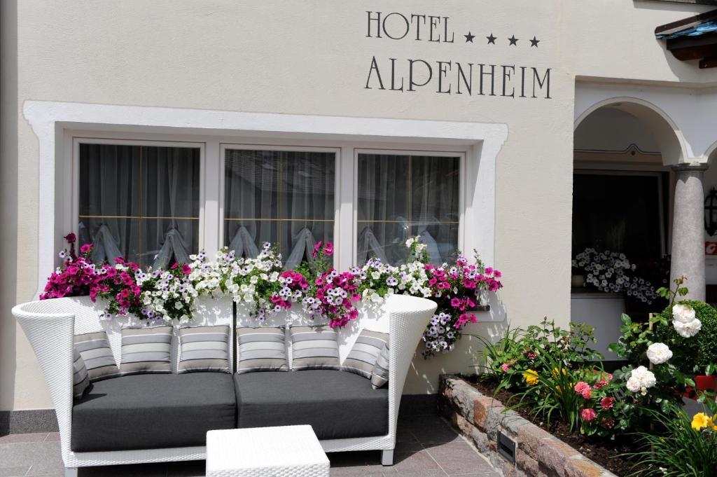 Alpenheim Charming & Spa Hotel โอติเซ ภายนอก รูปภาพ